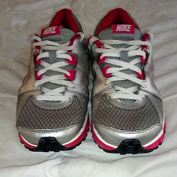 Women's Nike Dual Fusion Gray/Pink Running Shoes 6 - Picture 3 of 7